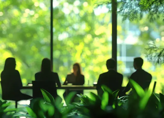 TECHNOLOGY & SOLUTION